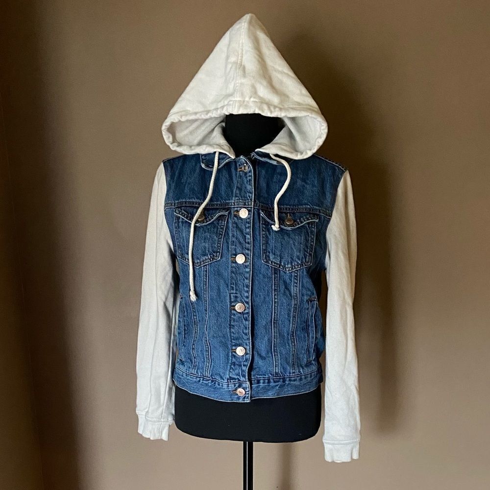 ForeverΒ 21 denim jacket